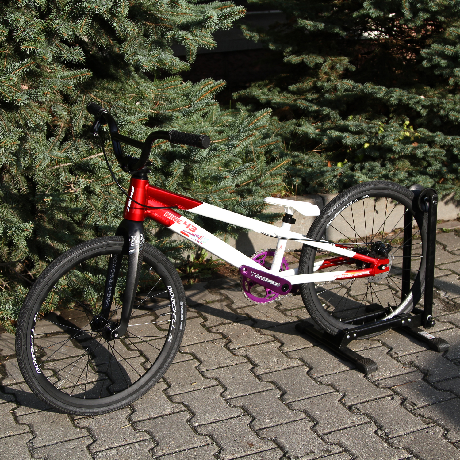 Велосипед BMX race Bombshell 2026 Expert XL nine43 White/red