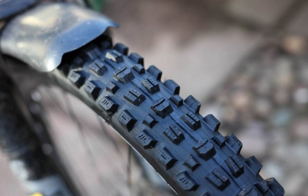 Покрышка бескамерная 29x2.5WT Maxxis Assegai TPI 60 кевлар EXO/TR