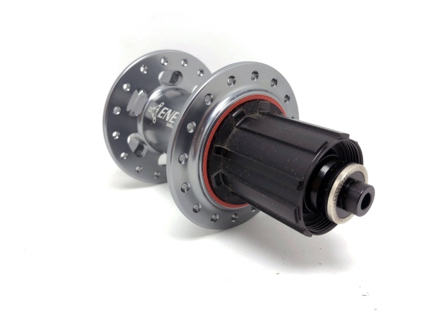Втулка задняя Energy RH603, 32H, 135x9QR/142х12, серый титан