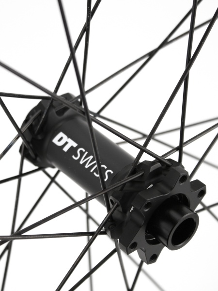 Комплект колес DT Swiss E 1900 Spline DB 29", ширина 30 мм, заднее: M12*148 XD, переднее: M15*110, под дисковые тормоза