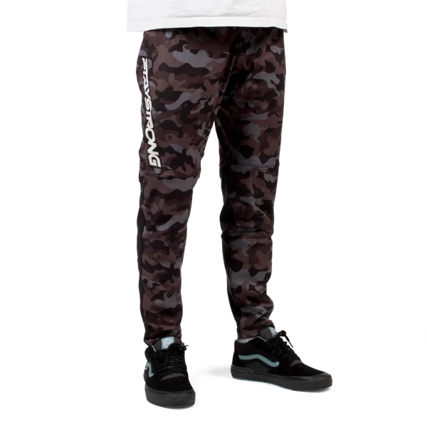 Вело штаны StayStrong V3 race pants Camo, размер 38