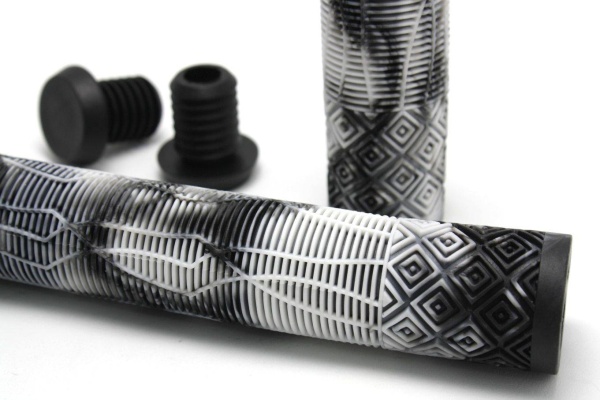 Грипсы Energy Kick 165 без колец, резиновые, black/white