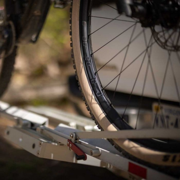 Обод 29" Stan's NoTubes ZTR ARCH MK4 28H черный/серый