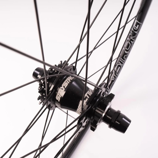 Комплект колес BMX Stay Strong Reactiv 2 20" Disc Race Wheelset Black 1 1/8"